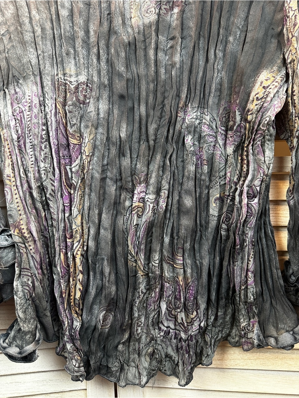 Vintage Crinkle Ruffled Sheer Gray & Purple Paisley Long Bell sleeve top XL Y2K - Picture 7 of 12